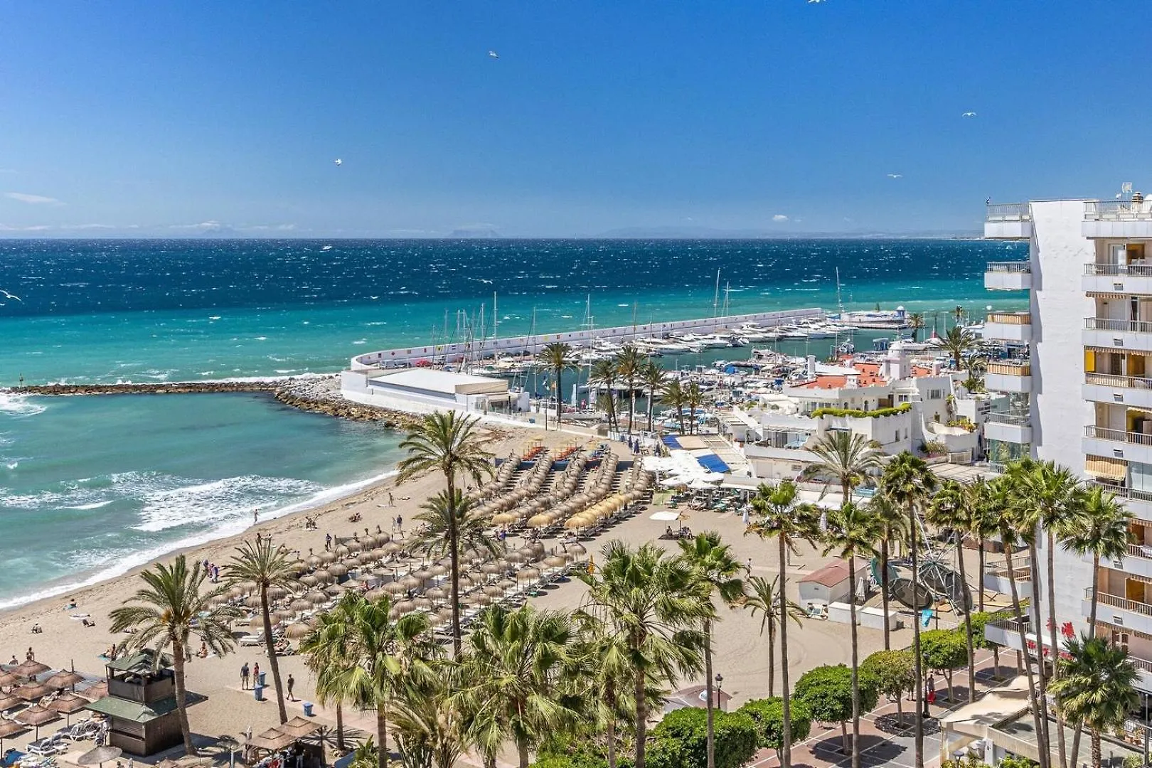 Luxury Beachfront Penthouse In Marbella: Seaviews Ισπανία